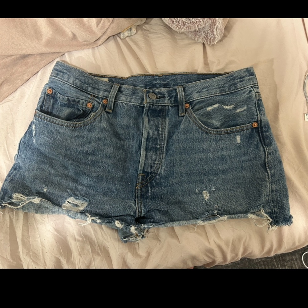 Levi’s 501 women’s jean shorts